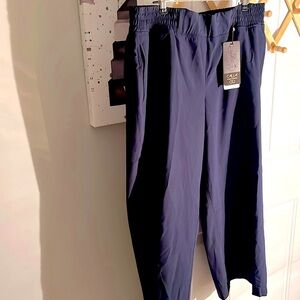 NWT Calia by Carrie Underwood navy blue athletic wide leg capris elastic waist